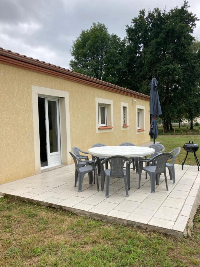 Maison Entiere Proche Du Centre Льо Бюг Екстериор снимка